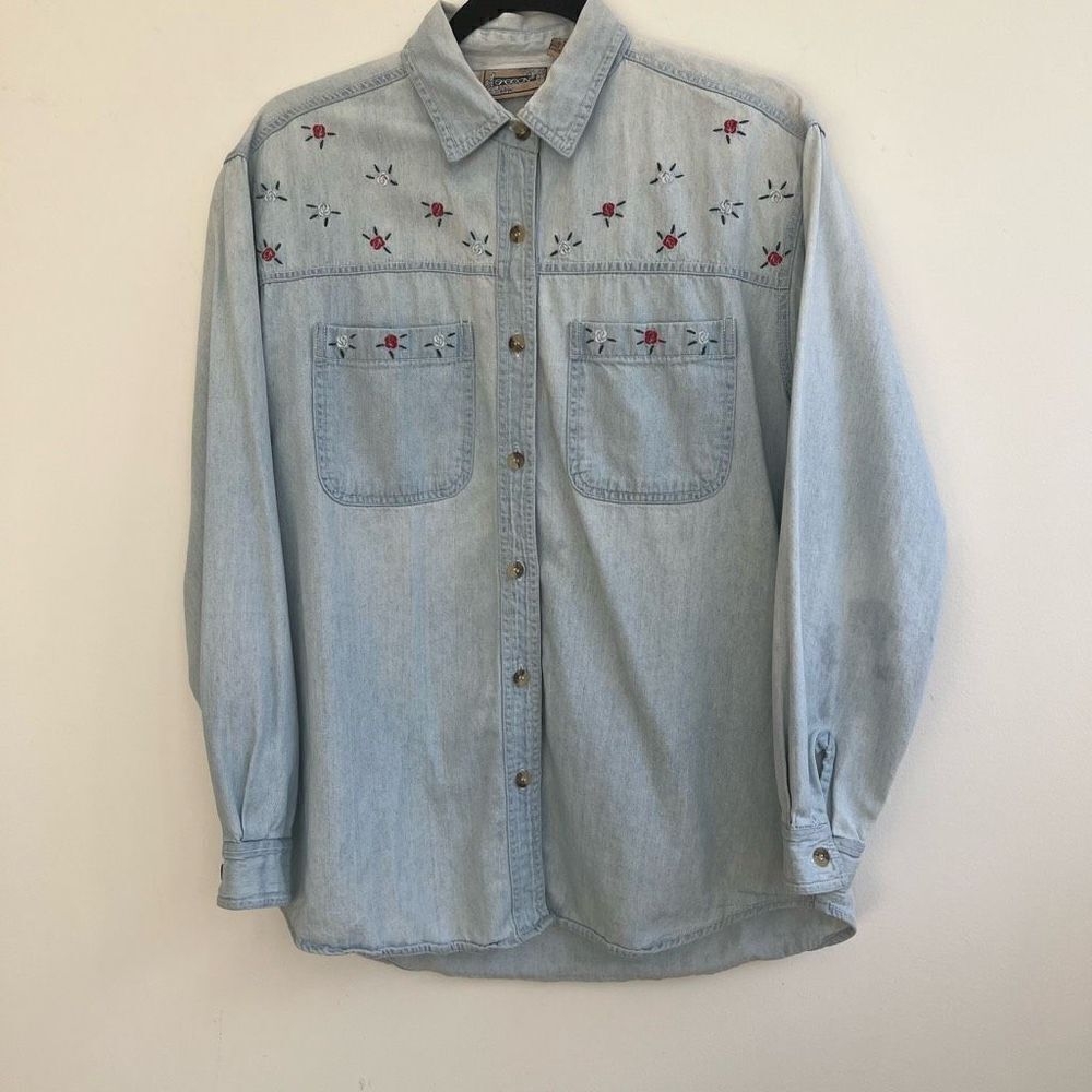 Sasson Women's Floral Embroider Button-Down Long Sleeves Denim Top Blue Size S